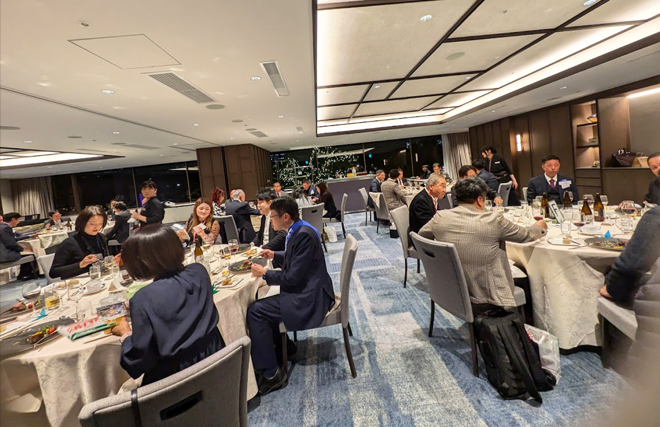 家族親睦忘年会 家族親睦忘年会